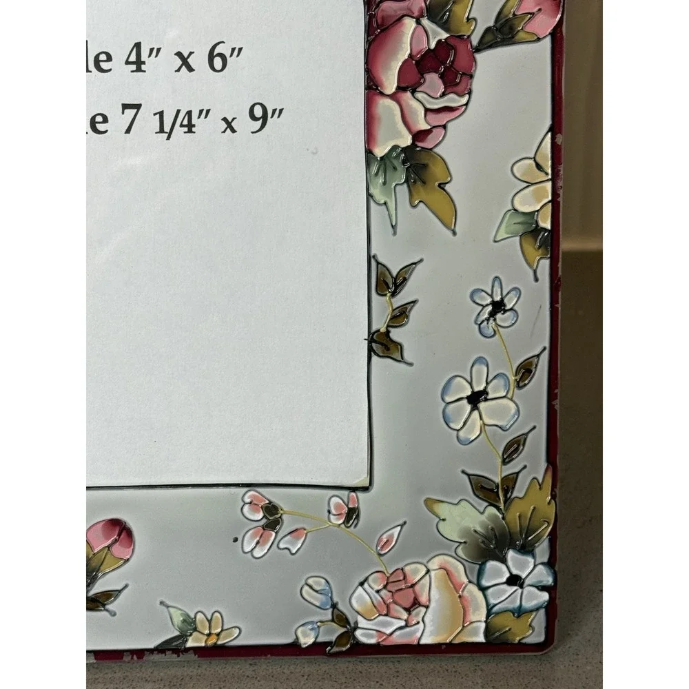 Lot of 3 Beautiful Glass & Wood Floral Design Picture Frame Pressed Flowers GUC